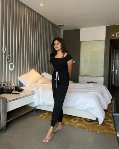 Call Girls Lower Parel Cash On Delivery